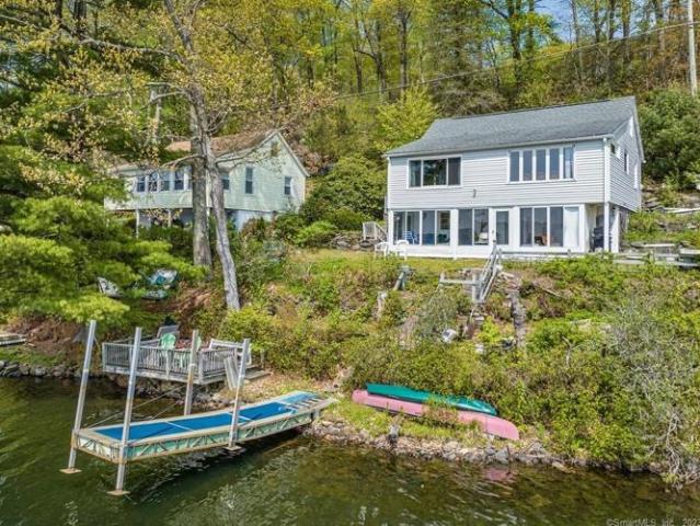 House for sale in Ellington, Connecticut