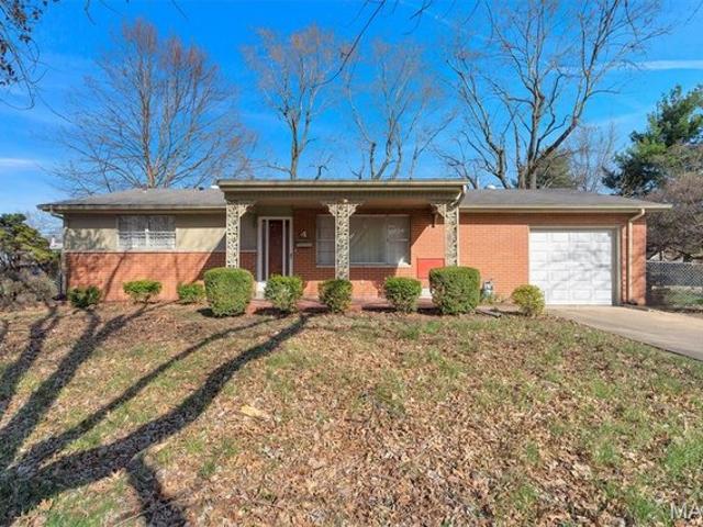 House for sale in Belleville, Illinois