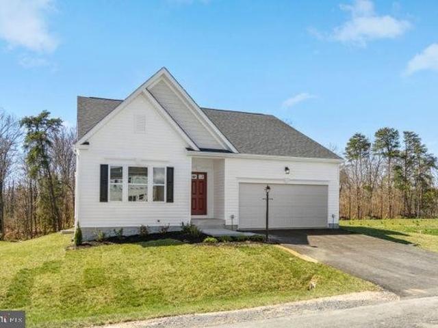 House for sale in Bunker Hill, West Virginia