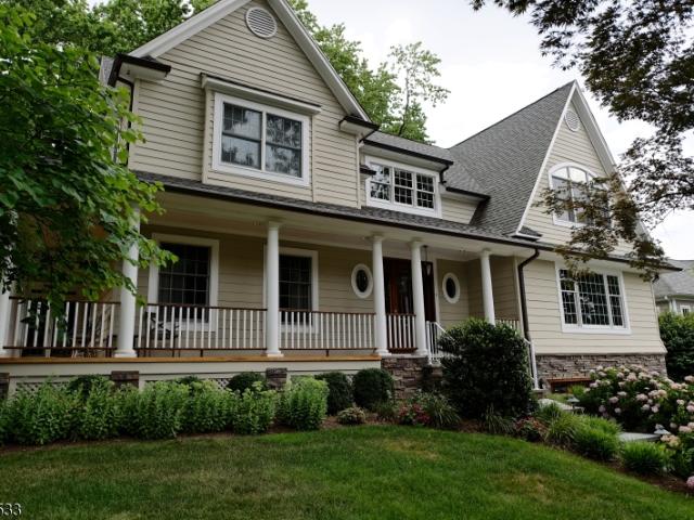 House for sale in Edison, New Jersey