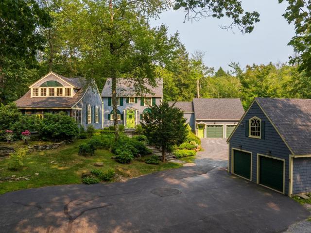 House for sale in New Hampshire