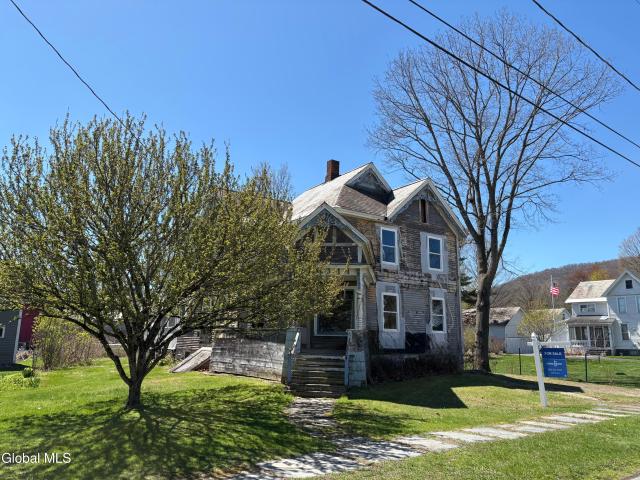 House for sale in Comstock, New York