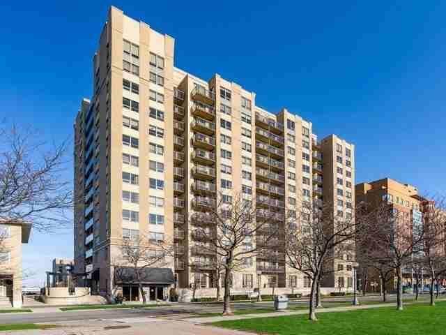 Apartment for rent in Etobicoke—Lakeshore, Toronto