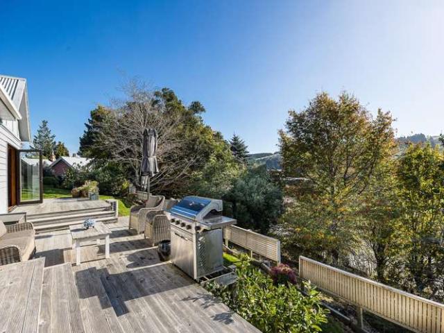 House for sale in Otakou
