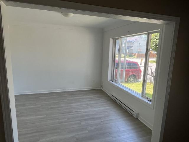 Apartment for rent in Vieux-Gatineau, Gatineau
