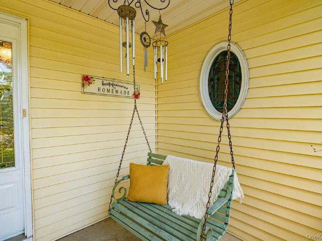House for sale in Smithtown, New York