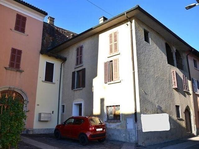 Einfamilienhaus kaufen in Mendrisio, Tessin