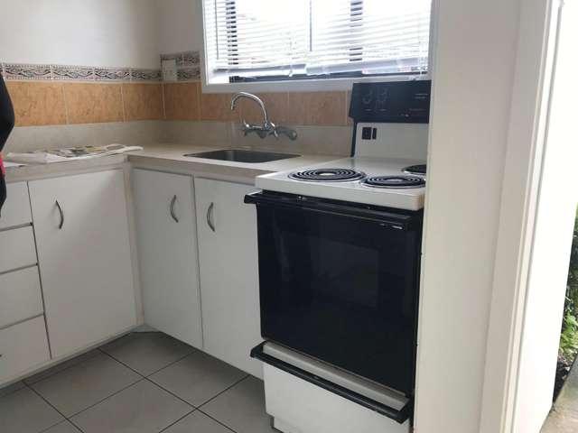 Apartment for rent in Orewa