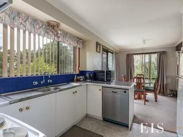 House for rent in Kingston, Tasmania