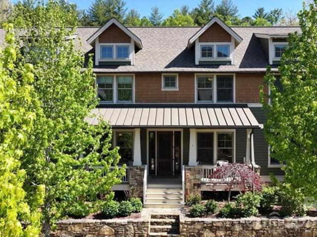 Townhouse for sale in Black Mountain, North Carolina