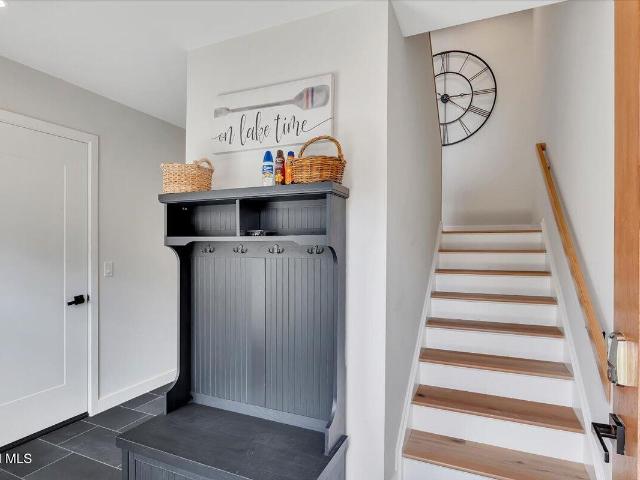 Townhouse for sale in Diamond Point, New York