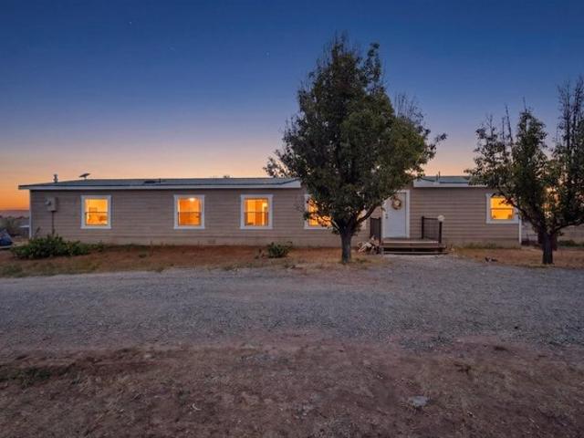 House for sale in Edgewood, New Mexico