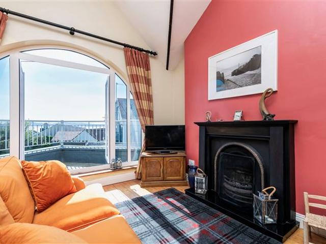 Terraced House for sale in Loch Garman, North Tipperary