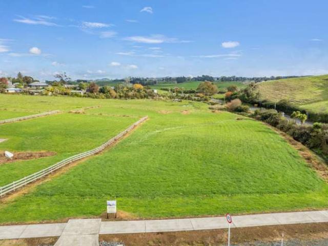 Property for sale in Awhitu, Oroua County