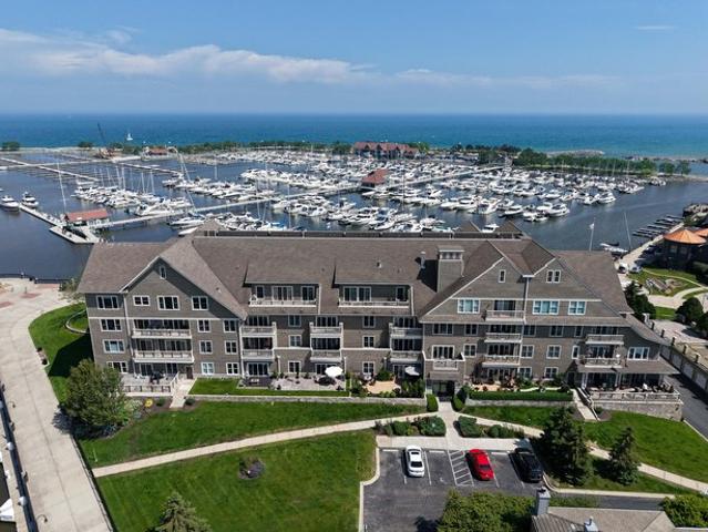 Condo for sale in Racine, Wisconsin