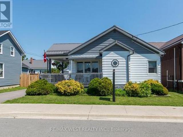 House for sale in Quinte West, Ontario