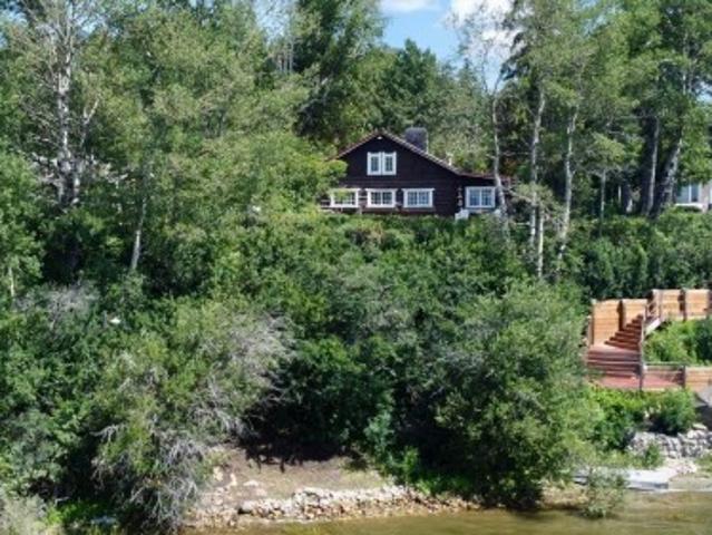 House for sale in Alberta