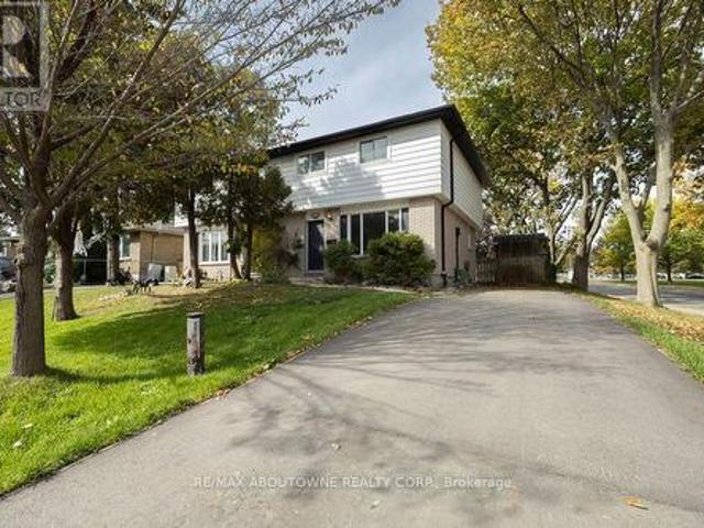 House for sale in Gilkson, Hamilton