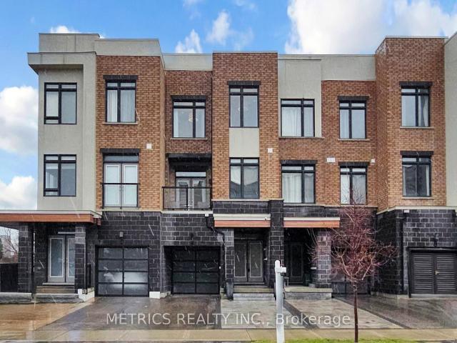 Townhouse for sale in Woburn, Ontario