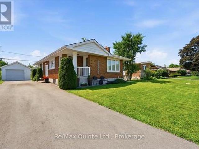 House for sale in Quinte West, Ontario