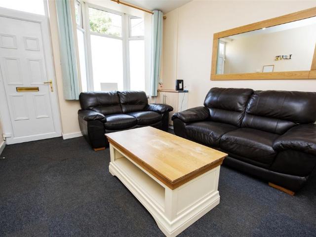 House for rent in Metchley, Birmingham