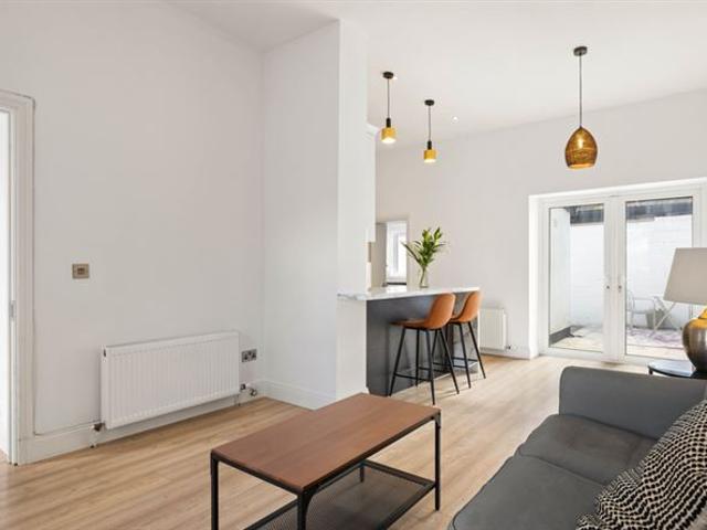 Terraced House to rent in Bluebell, North Tipperary