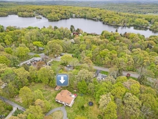 House for sale in Hampton, New Jersey