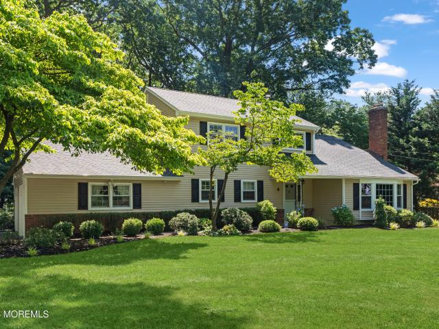 House for sale in Lincroft