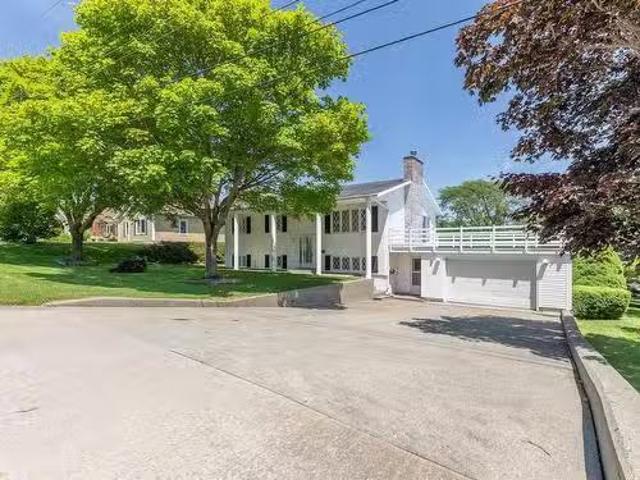 House for sale in Yarmouth, Nova Scotia