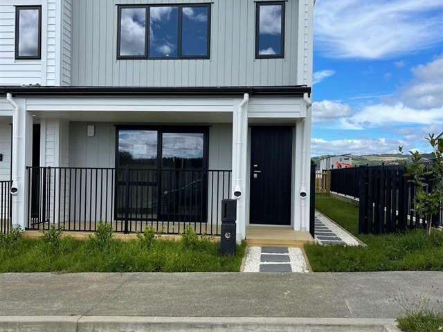 House for sale in Papakura