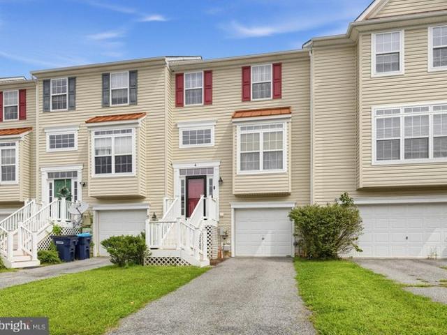 Townhouse for sale in Delaware