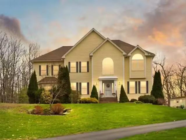 House for sale in Methuen