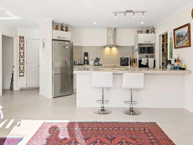 Property for sale in Snells Beach