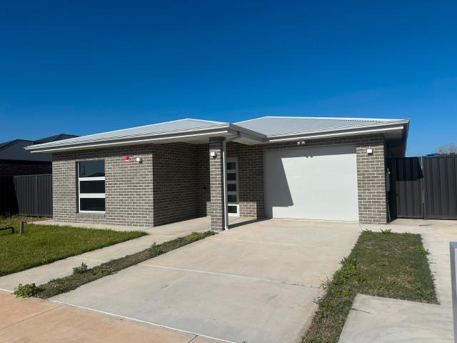 House for rent in Victoria, Gisborne