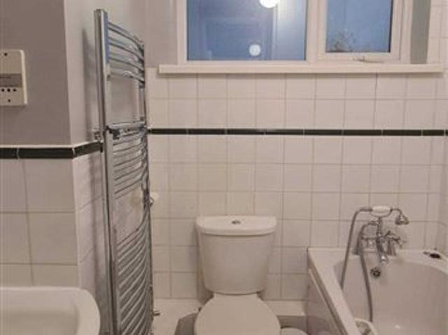 Apartment to rent in Bluebell, North Tipperary