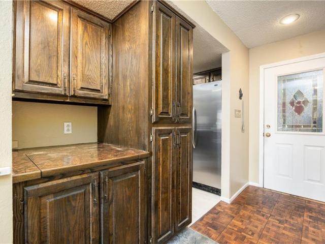 Condo for sale in Kansas