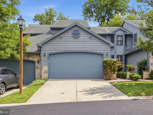 Townhouse for sale in Woodcrest at Lambertville, Lambertville