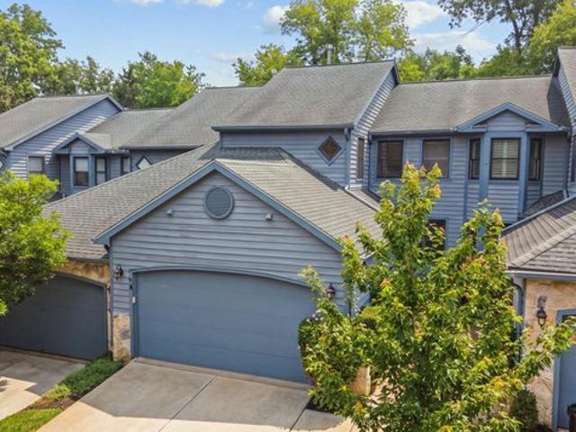 Townhouse for sale in Woodcrest at Lambertville, Lambertville