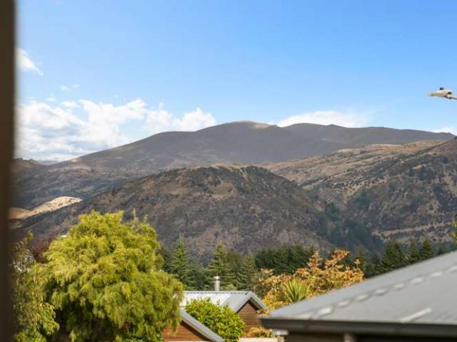 House for sale in Otakou