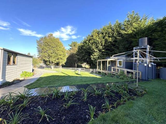House for sale in Otakou