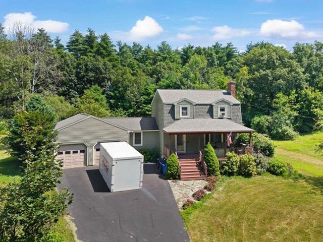 House for sale in New Hampshire