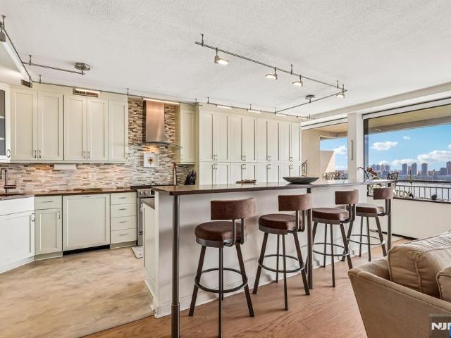 House for sale in Fort Lee, Bergen County