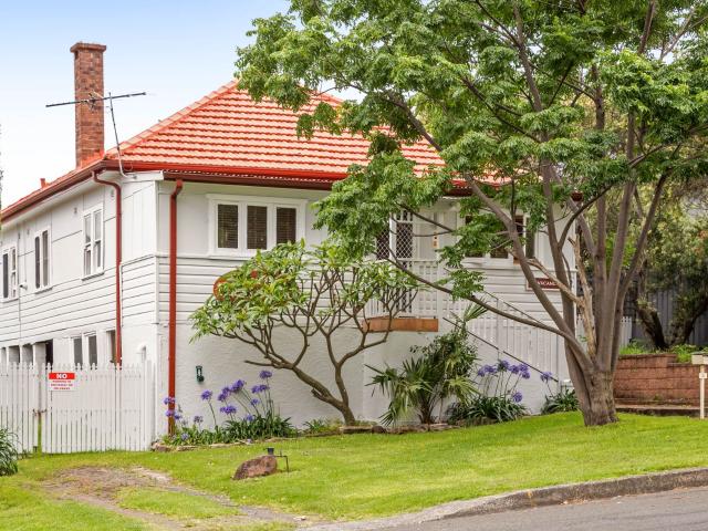 House for rent in Wollongong West, New South Wales