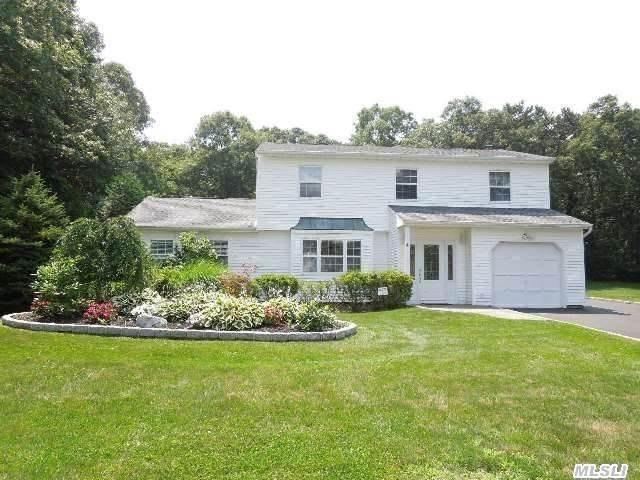 House for sale in Centereach, New York