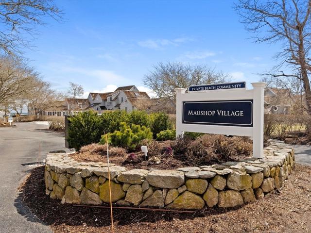 Condo for sale in Mashpee, Massachusetts