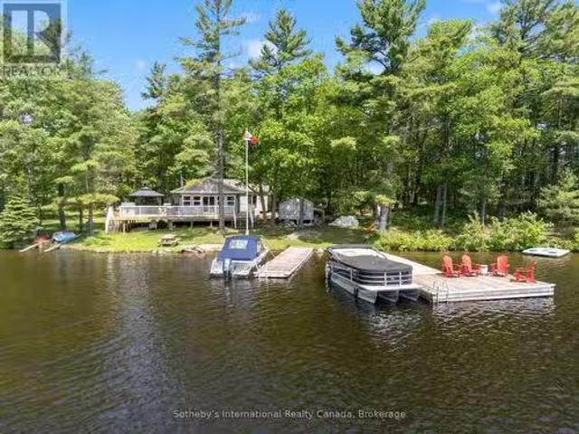 House for sale in Georgian Bay Township, Central Ontario
