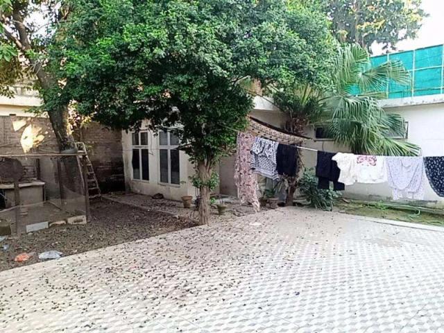 Commercial for sale in رحمان پورہ, لاہور ڈویژن