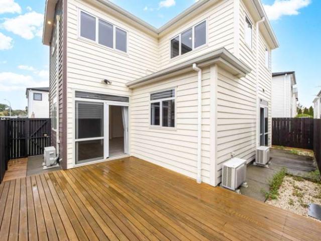 House for sale in Hillsborough