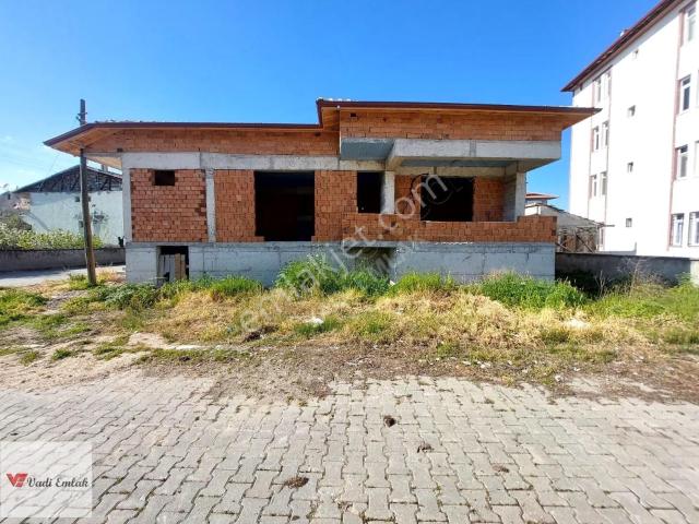 Turhal, Tokat içerisinde satılık Villa