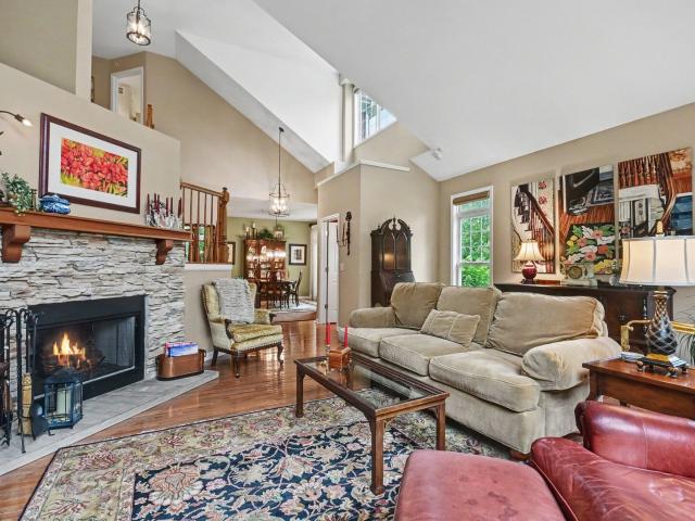 Townhouse for sale in Lake Zurich, Illinois